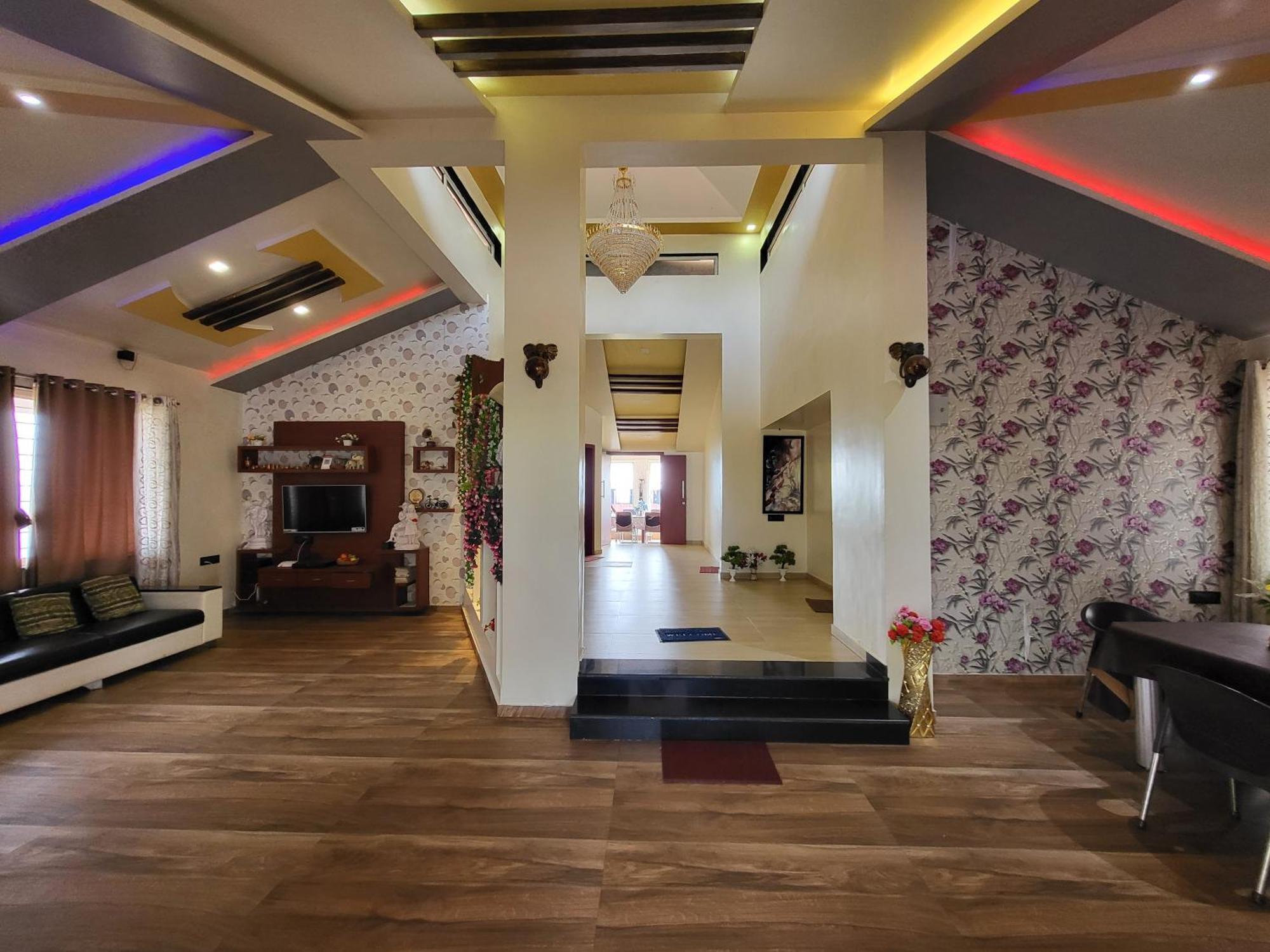 Paras Holiday Home Satara Ngoại thất bức ảnh